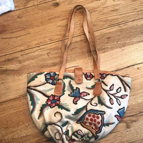 Expresso Handbags - Expresso Leather Express Pocketbook